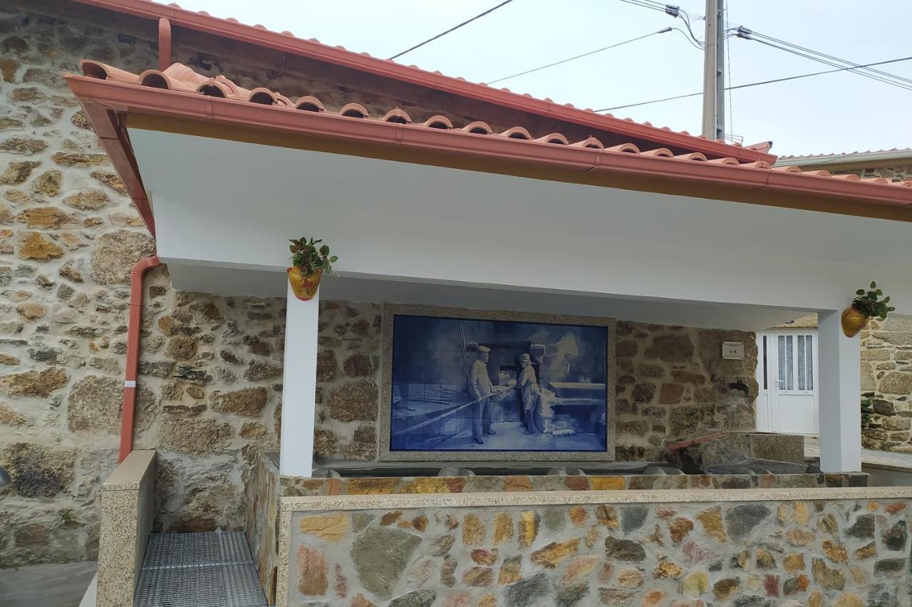 Abrigo Do Cabecinho - Serra Da Estrela Cortes do Meio Exterior foto